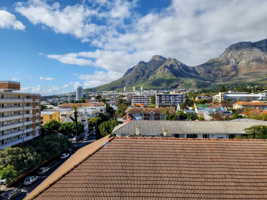 To Let 2 Bedroom Property for Rent in Gardens Western Cape